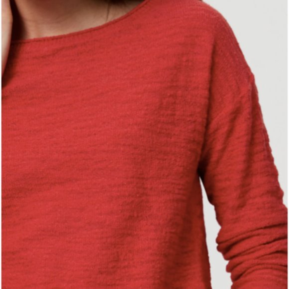 NEW NWT Loft Textured Shirttail Sweater Color: Graphite Shadow - Picture 3 of 3